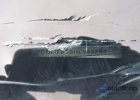 2017 Jeep Grand Cherokee Limited 4X2 from USA, damaged, VIN 1C4RJEBG5HC943264